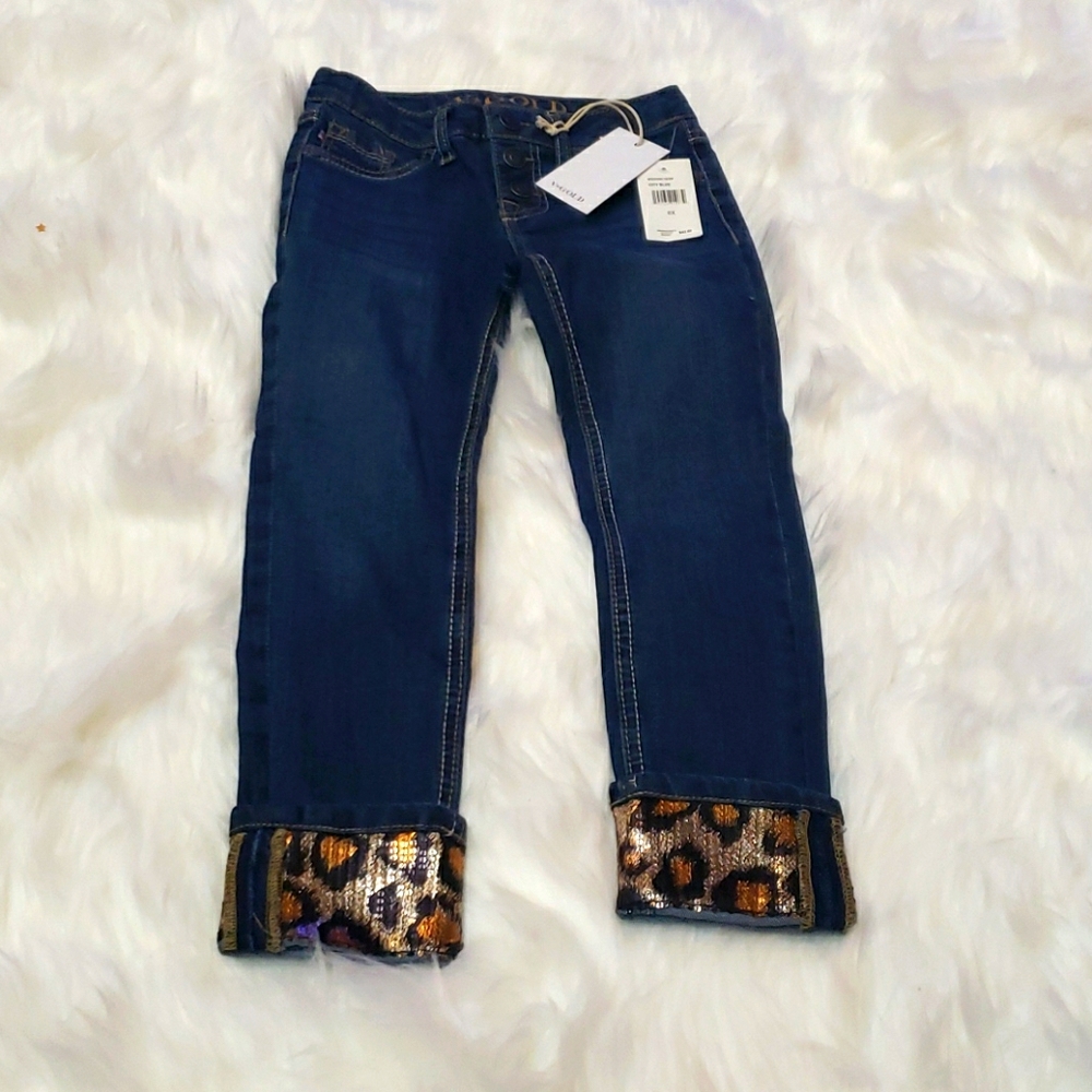 Jeans with leopard cuffs